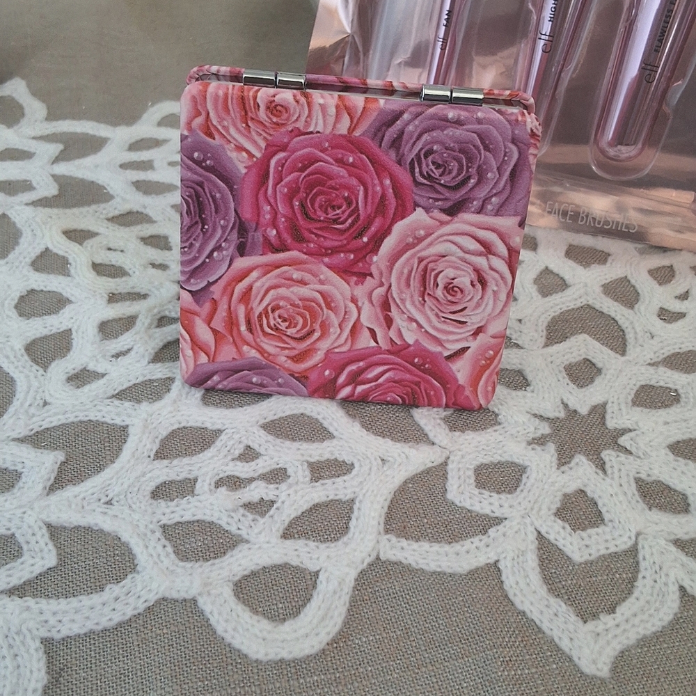 NEW Gift Set,E.l.f. Cosmetic Brushes, Silver&Glass Container+Purse Compact - Picture 6 of 8